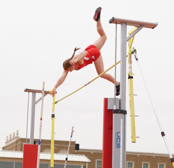 Desiree Freier clearing 14 feet