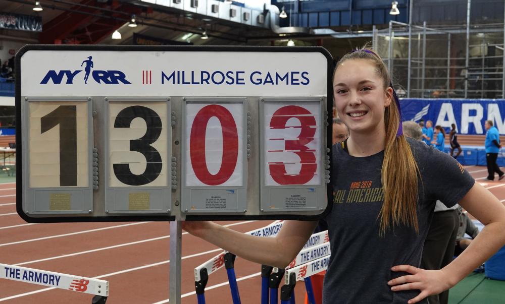 News Kaeli Thompson Clears 133.50 To Win Pole Vault At