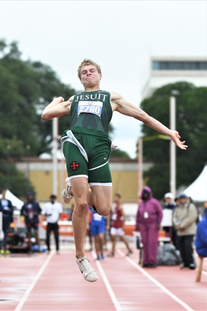 News Matthew Boling Wows Again At the Texas UIL State