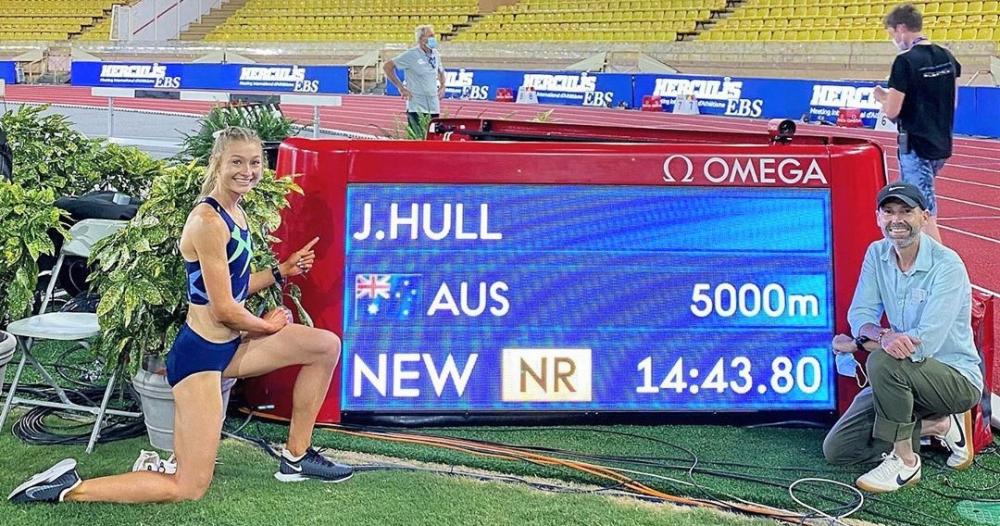 DyeStat.com - News - Australian Jessica Hull Looking to ...