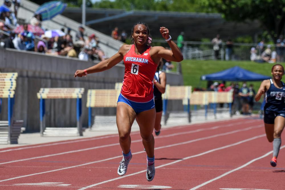 News Clovis North's Takiya Cenci Leads Strong Group of