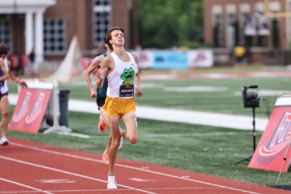 News Sydney McLaughlin Runs WorldLeading 52.83 in